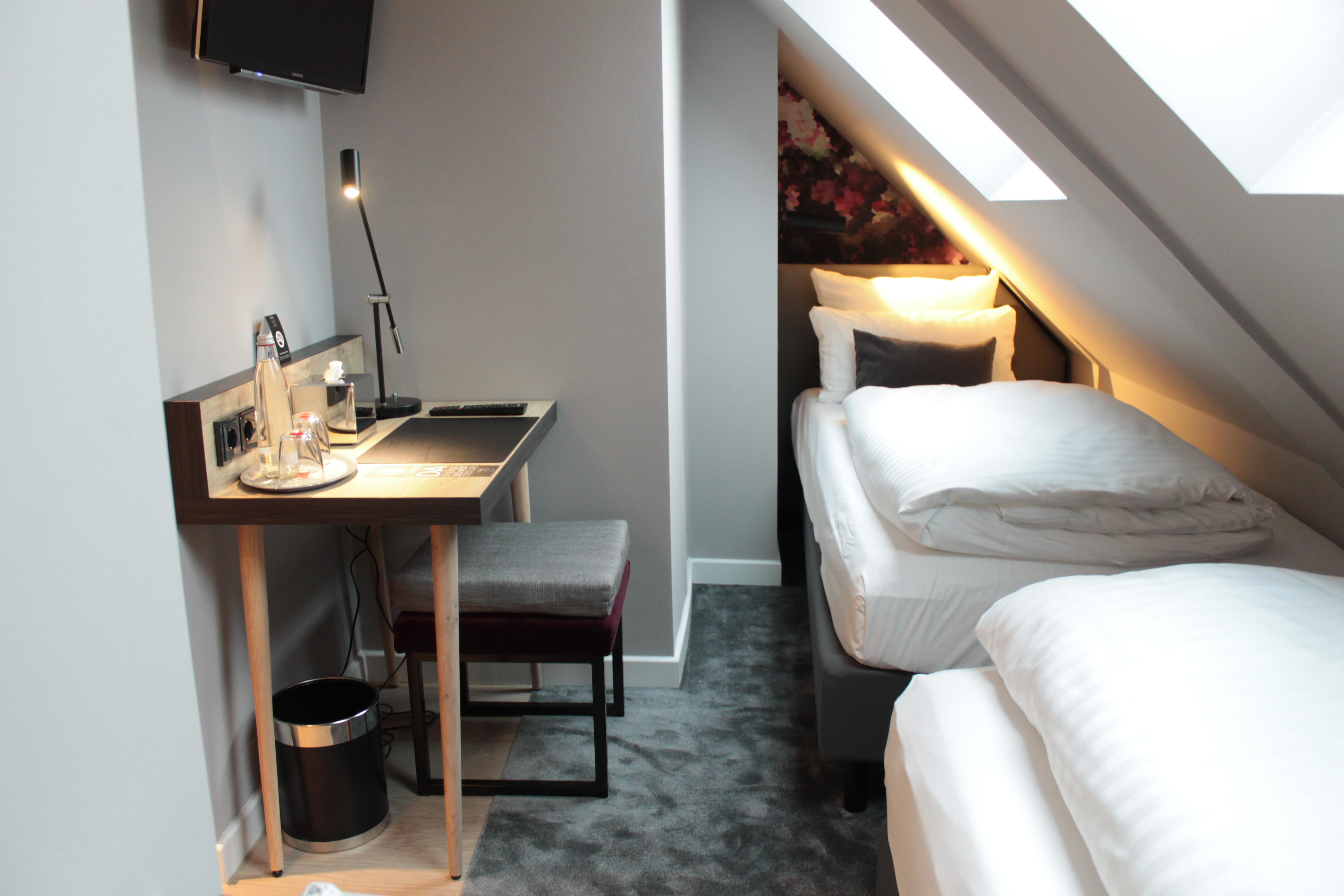 Guest room at the Vienna House Easy by Wyndham Hamburg in Hamburg, Other than US/Canada