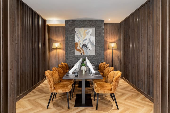 Vienna House Easy by Wyndham Frankfurt Airport restaurant in Kelsterbach, Other than US/Canada