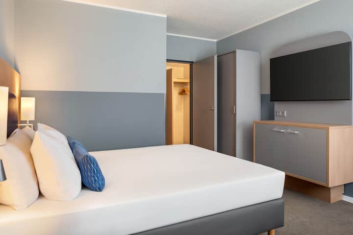 Vienna House Easy by Wyndham Frankfurt Airport suite in Kelsterbach, Other than US/Canada