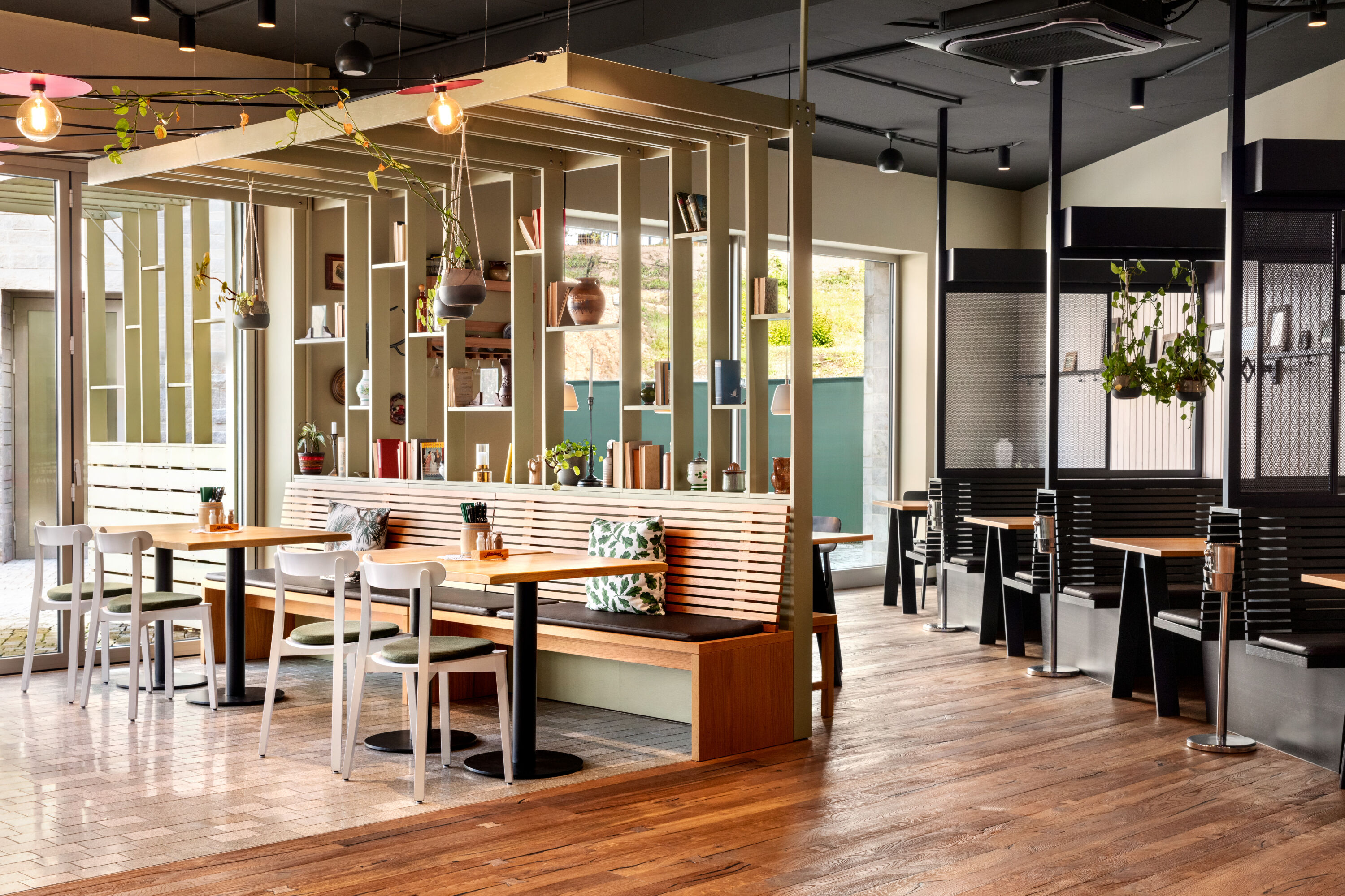 Vienna House by Wyndham MQ Kronberg restaurant in Kronberg, Other than US/Canada