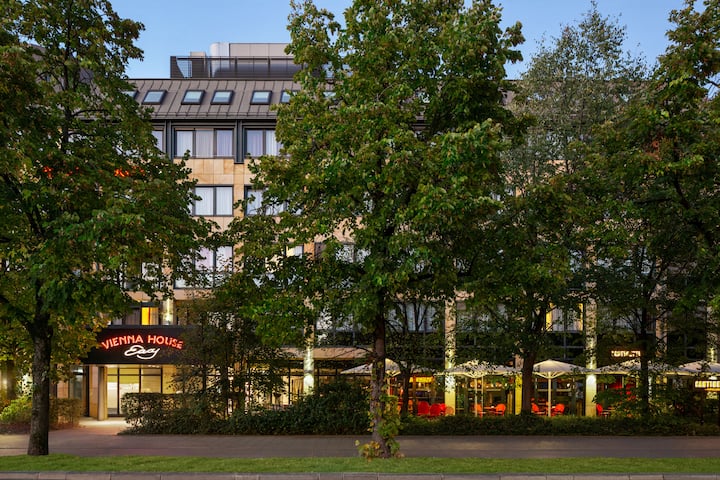 Exterior of Vienna House Easy by Wyndham Munchen hotel in Munich, Other than US/Canada