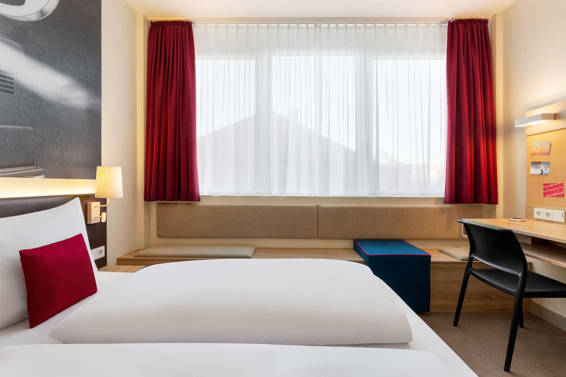 Guest room at the Vienna House Easy by Wyndham Munchen in Munich, Other than US/Canada