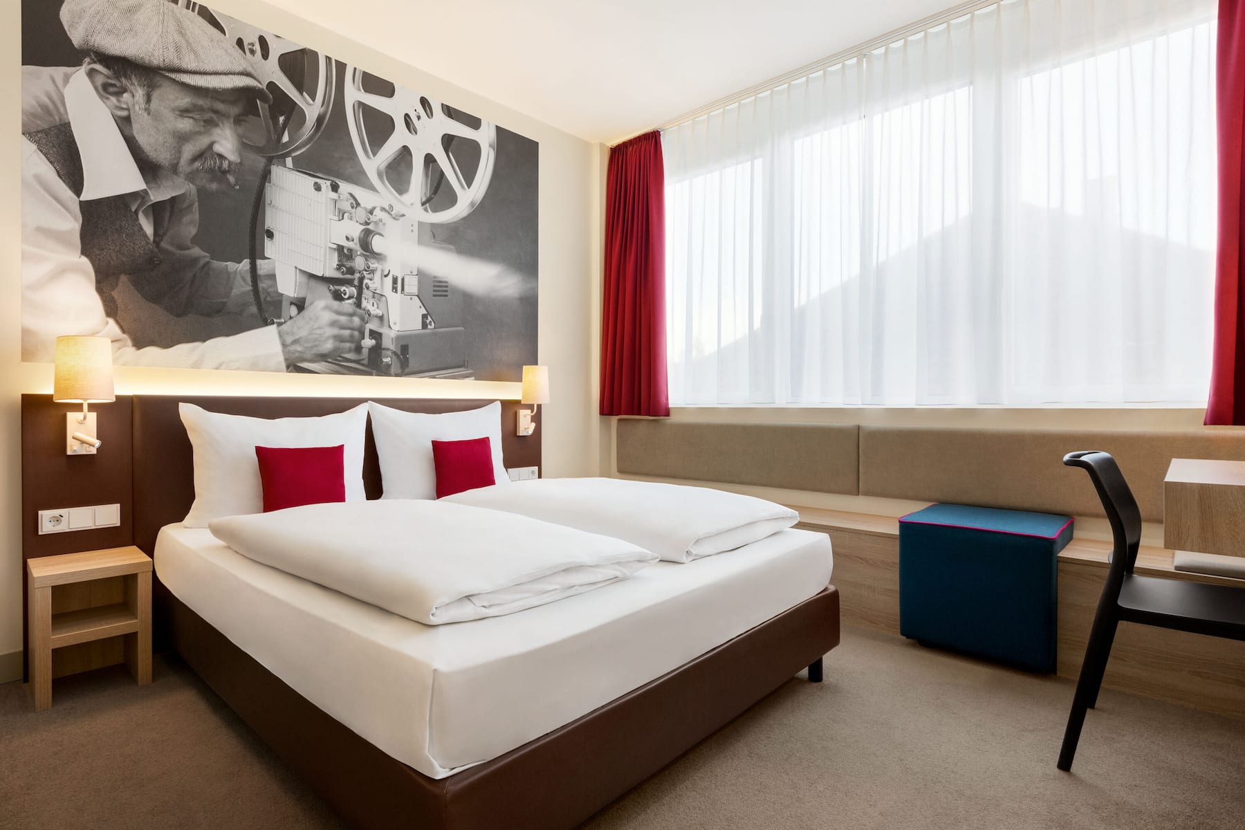 Guest room at the Vienna House Easy by Wyndham Munchen in Munich, Other than US/Canada