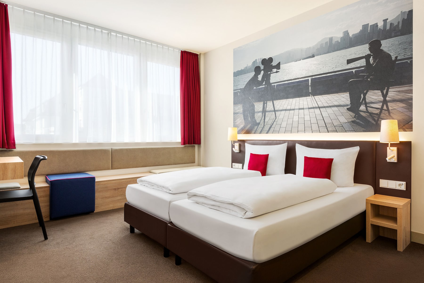 Guest room at the Vienna House Easy by Wyndham Munchen in Munich, Other than US/Canada