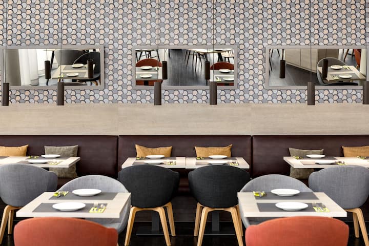 Free breakfast at Vienna House Easy by Wyndham Osnabruck in Osnabrueck, Other than US/Canada