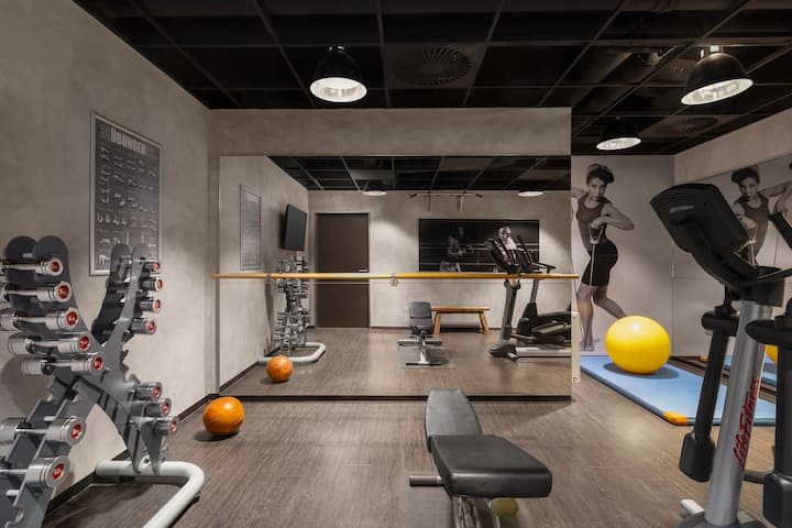Fitness room at Vienna House Easy by Wyndham Osnabruck in Osnabrueck, Other than US/Canada
