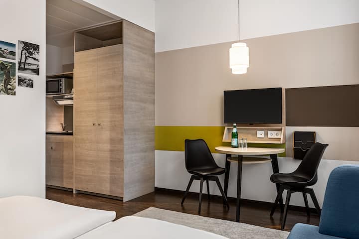 Guest room at the Vienna House Easy by Wyndham Osnabruck in Osnabrueck, Other than US/Canada