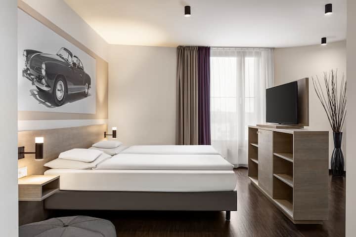 Guest room at the Vienna House Easy by Wyndham Osnabruck in Osnabrueck, Other than US/Canada
