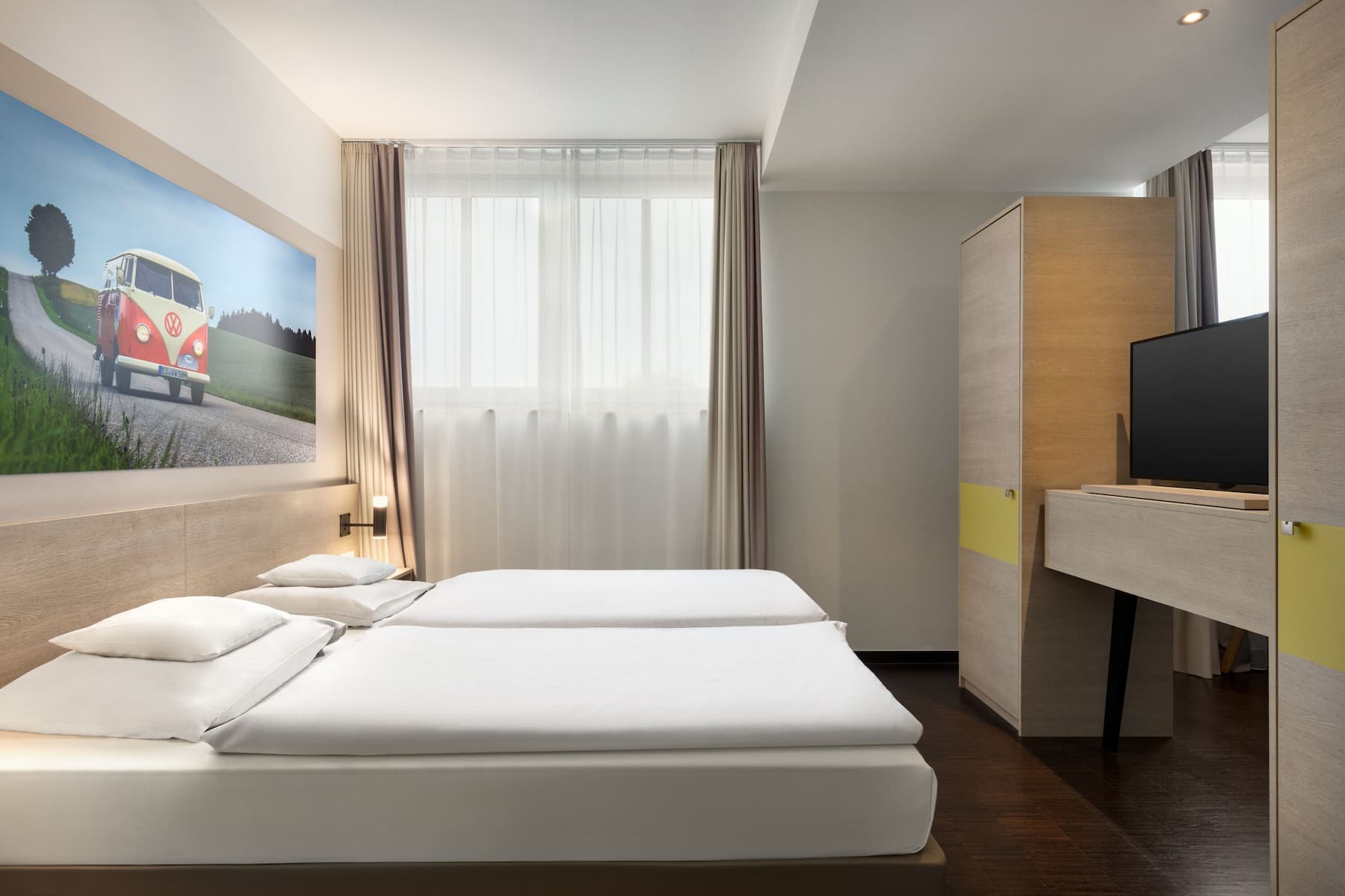 Guest room at the Vienna House Easy by Wyndham Osnabruck in Osnabrueck, Other than US/Canada