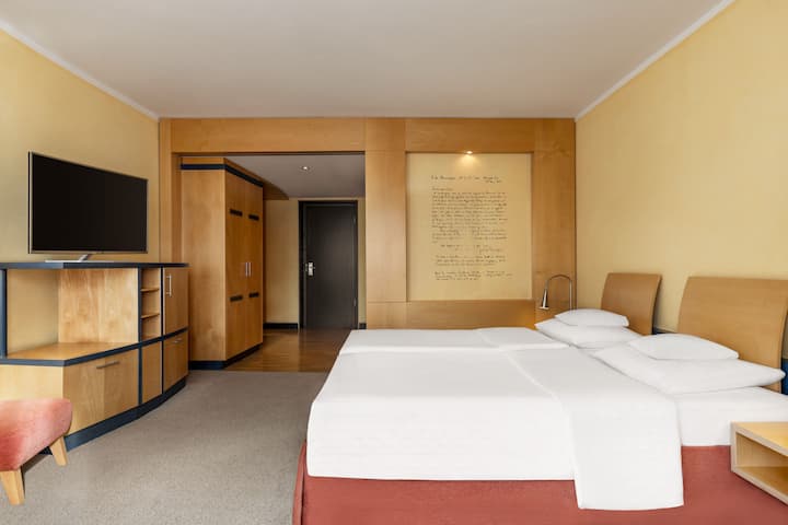 Guest room at the Vienna House by Wyndham Remarque Osnabruck in Osnabrueck, Other than US/Canada