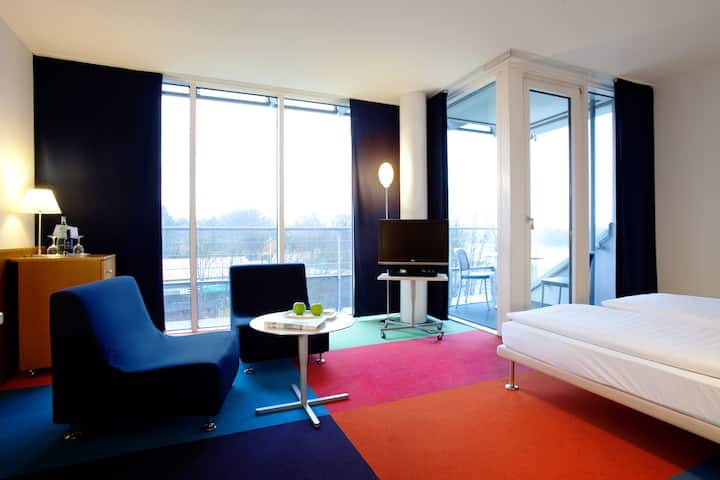 Guest room at the Vienna House by Wyndham Havelufer Potsdam in Potsdam, Other than US/Canada