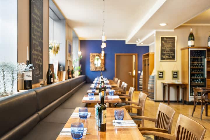 Bar at Vienna House by Wyndham Sonne Rostock in Rostock, Other than US/Canada