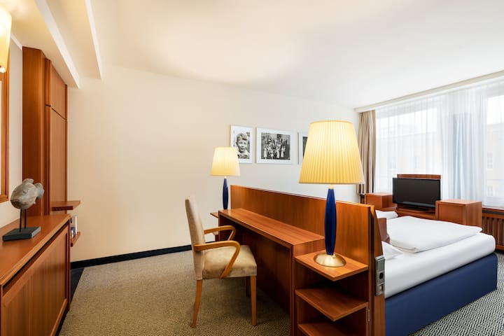 Vienna House by Wyndham Sonne Rostock suite in Rostock, Other than US/Canada