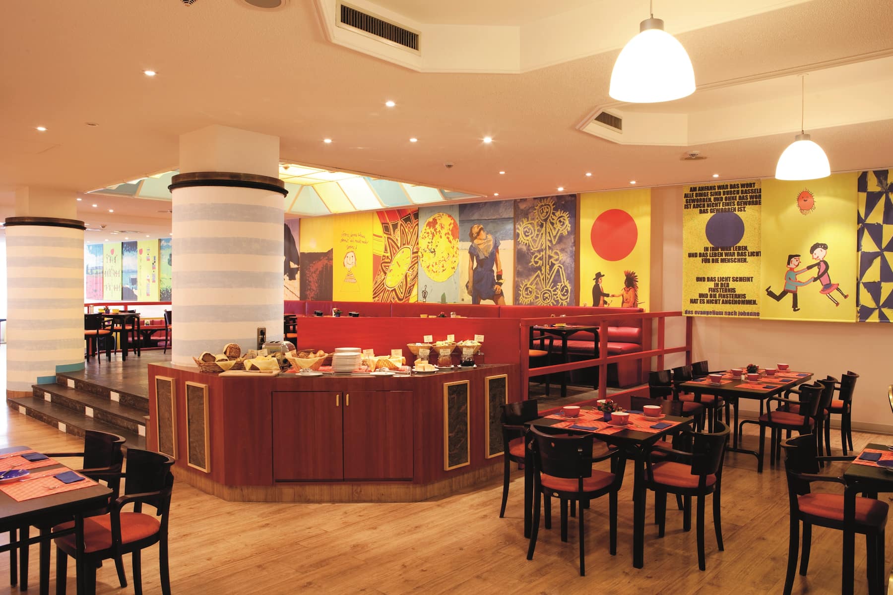 Vienna House Easy by Wyndham Rostock restaurant breakfast area with seating in Rostock, Other than US/Canada