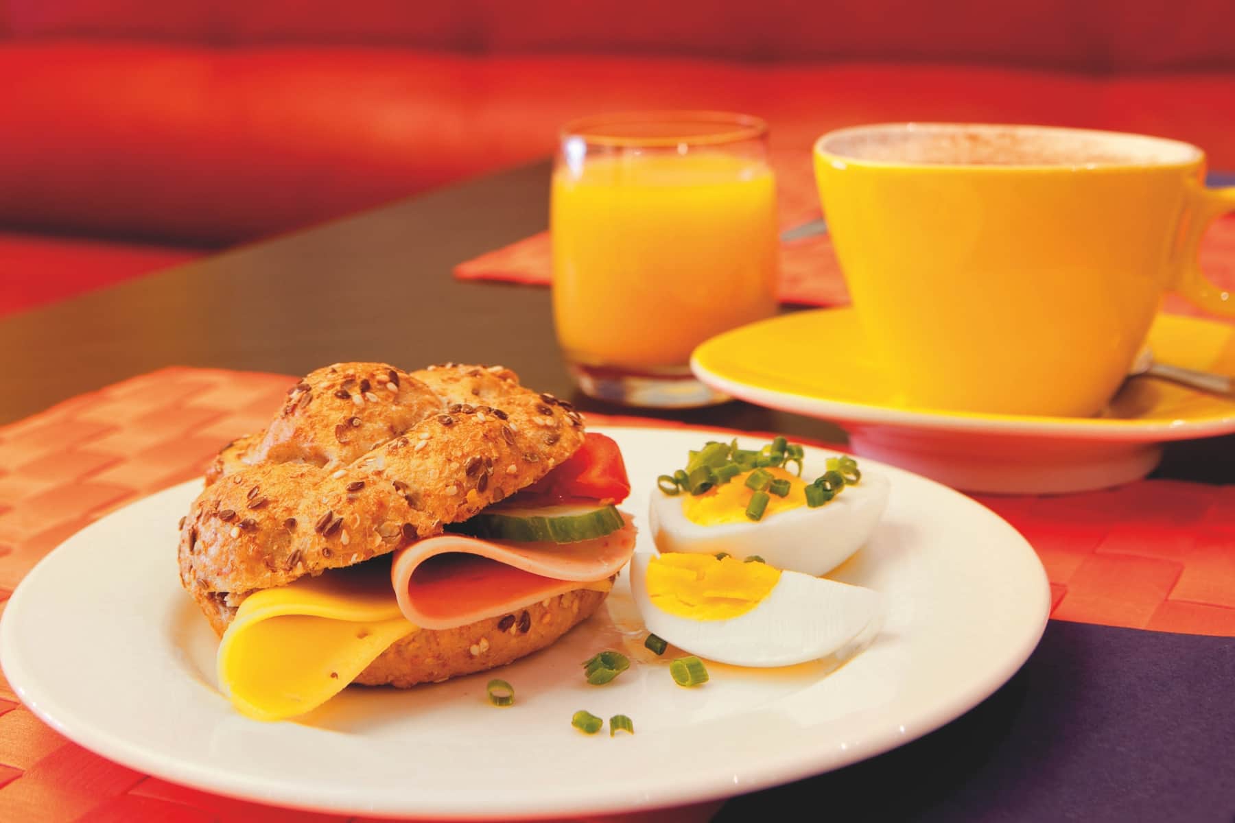 Vienna House Easy by Wyndham Rostock restaurant breakfast area with seating in Rostock, Other than US/Canada