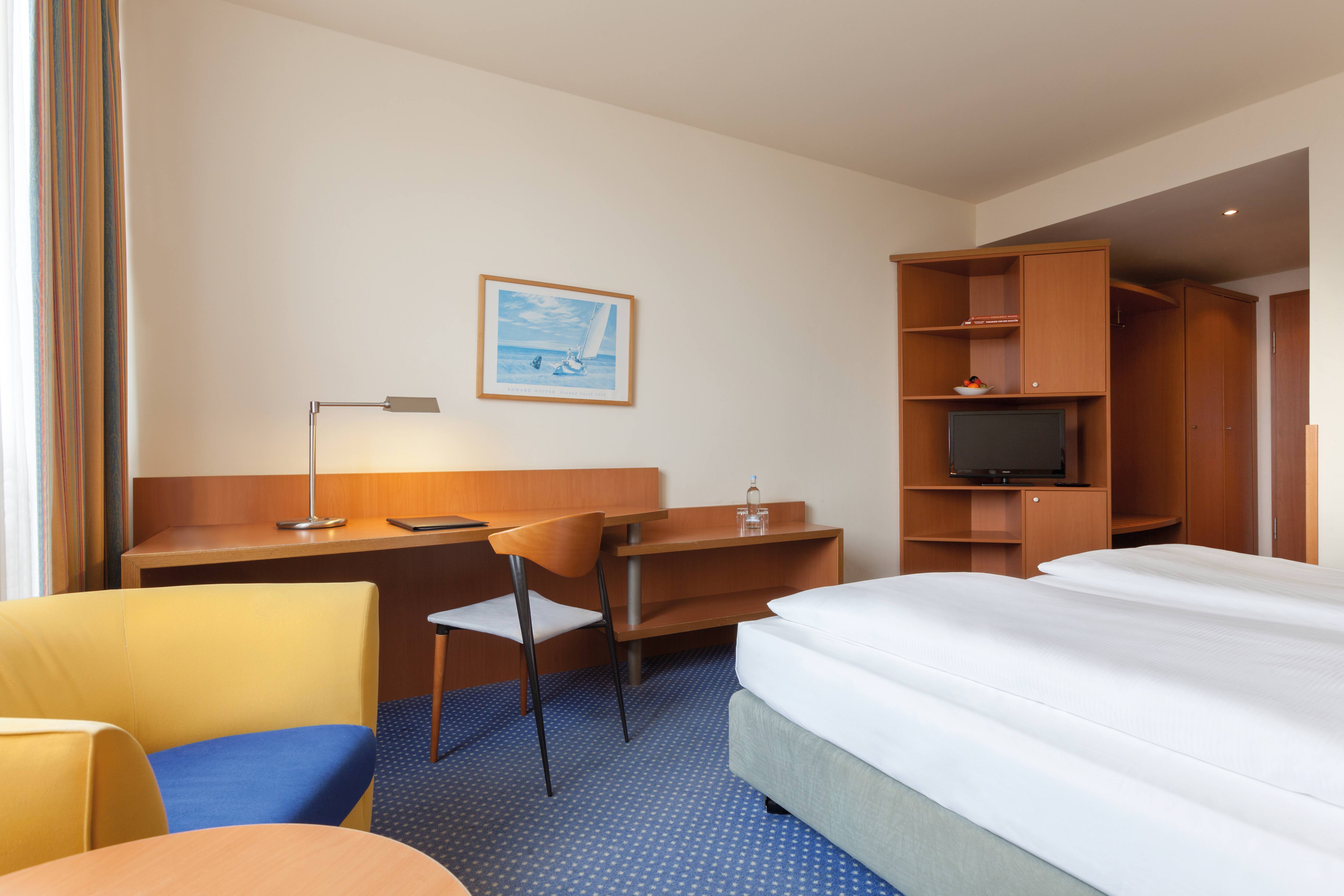 Guest room at the Vienna House by Wyndham Baltic Stralsund in Stralsund, Other than US/Canada