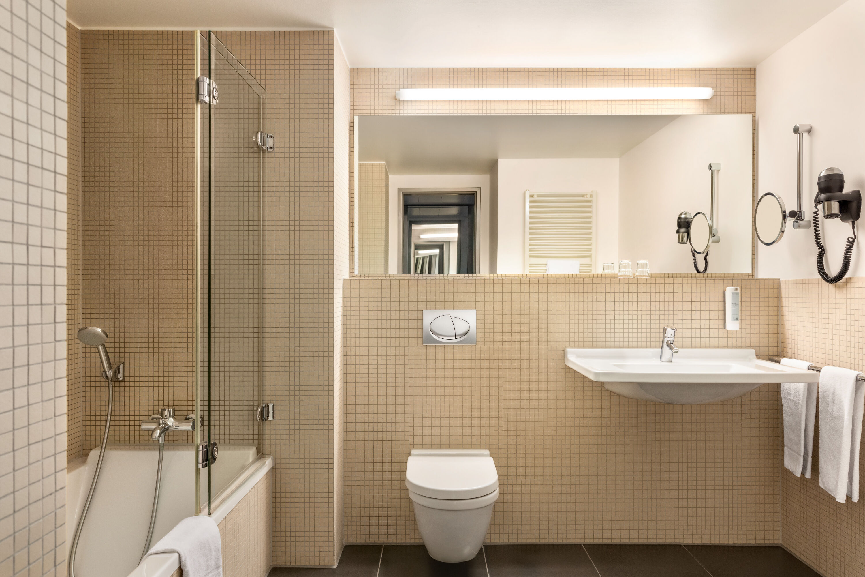 Vienna House Easy by Wyndham Stuttgart | Stuttgart Hotels, DE 70563