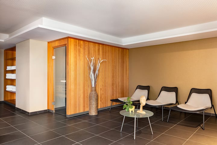 Vienna House Easy by Wyndham Stuttgart sauna in Stuttgart, Other than US/Canada