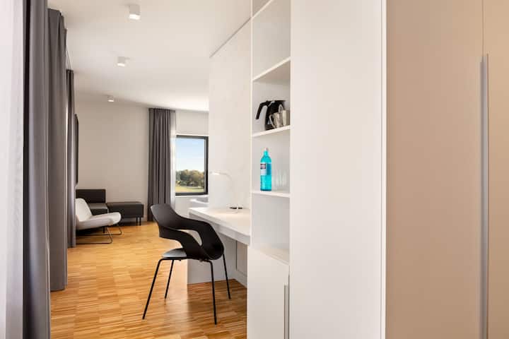 Guest room at the Vienna House by Wyndham Ernst Leitz Wetzlar in Wetzlar, Other than US/Canada