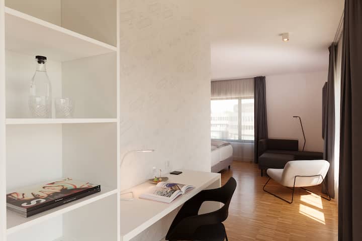Guest room at the Vienna House by Wyndham Ernst Leitz Wetzlar in Wetzlar, Other than US/Canada