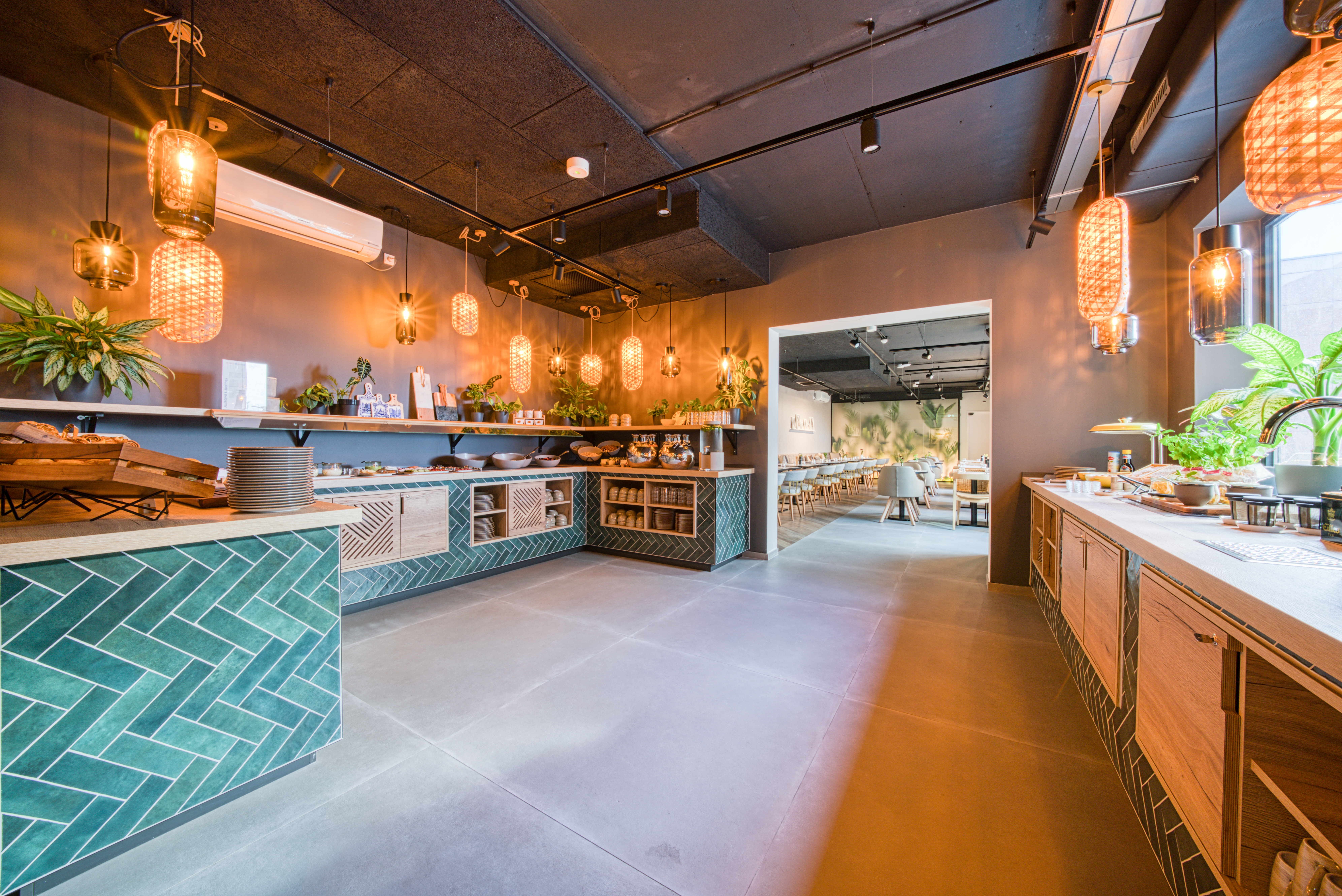 Vienna House Easy by Wyndham Amsterdam Airport restaurant breakfast area with seating in Hoofddorp, Other than US/Canada