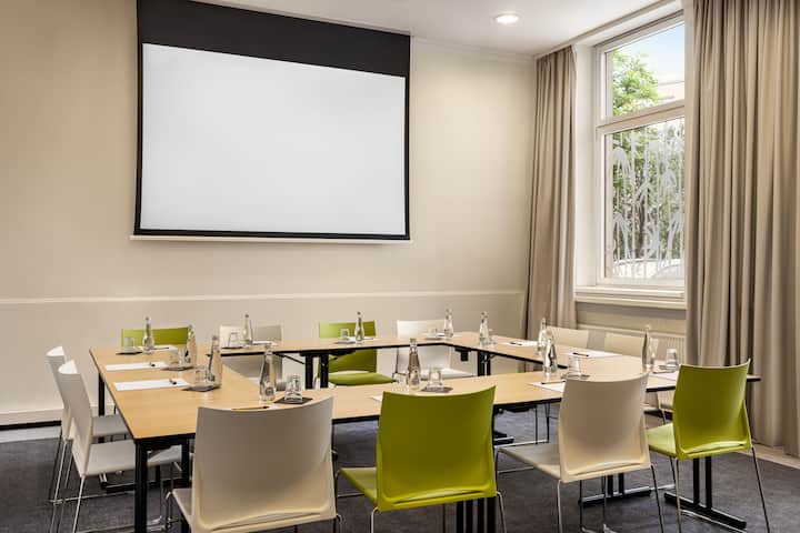 Meeting room at Vienna House Easy by Wyndham Cracow in Cracow, Other than US/Canada