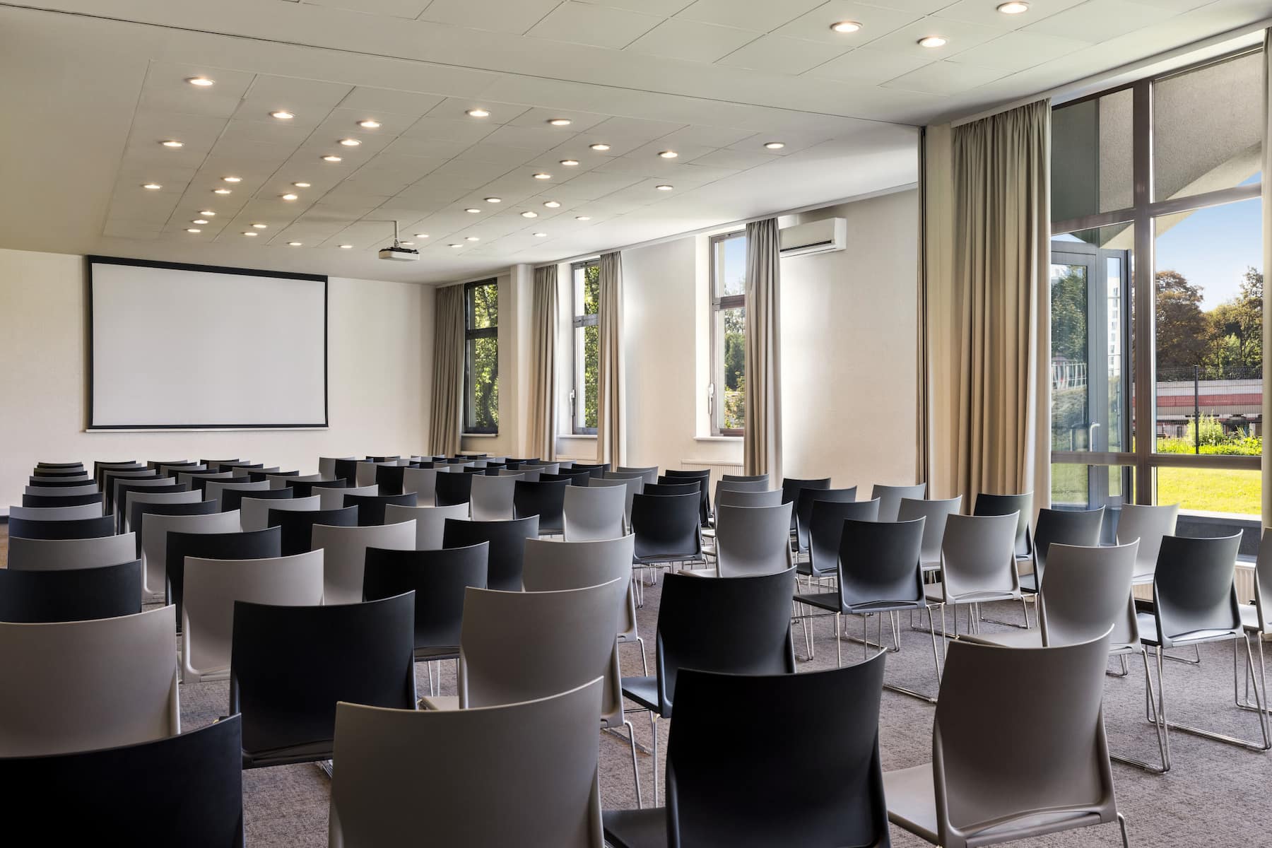 Theatre meeting room at Vienna House Easy by Wyndham Cracow in Cracow, Other than US/Canada