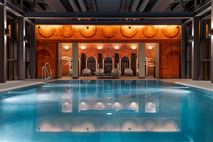 Indoor pool at the Vienna House by Wyndham Andel's Lodz in Lodz, Other than US/Canada
