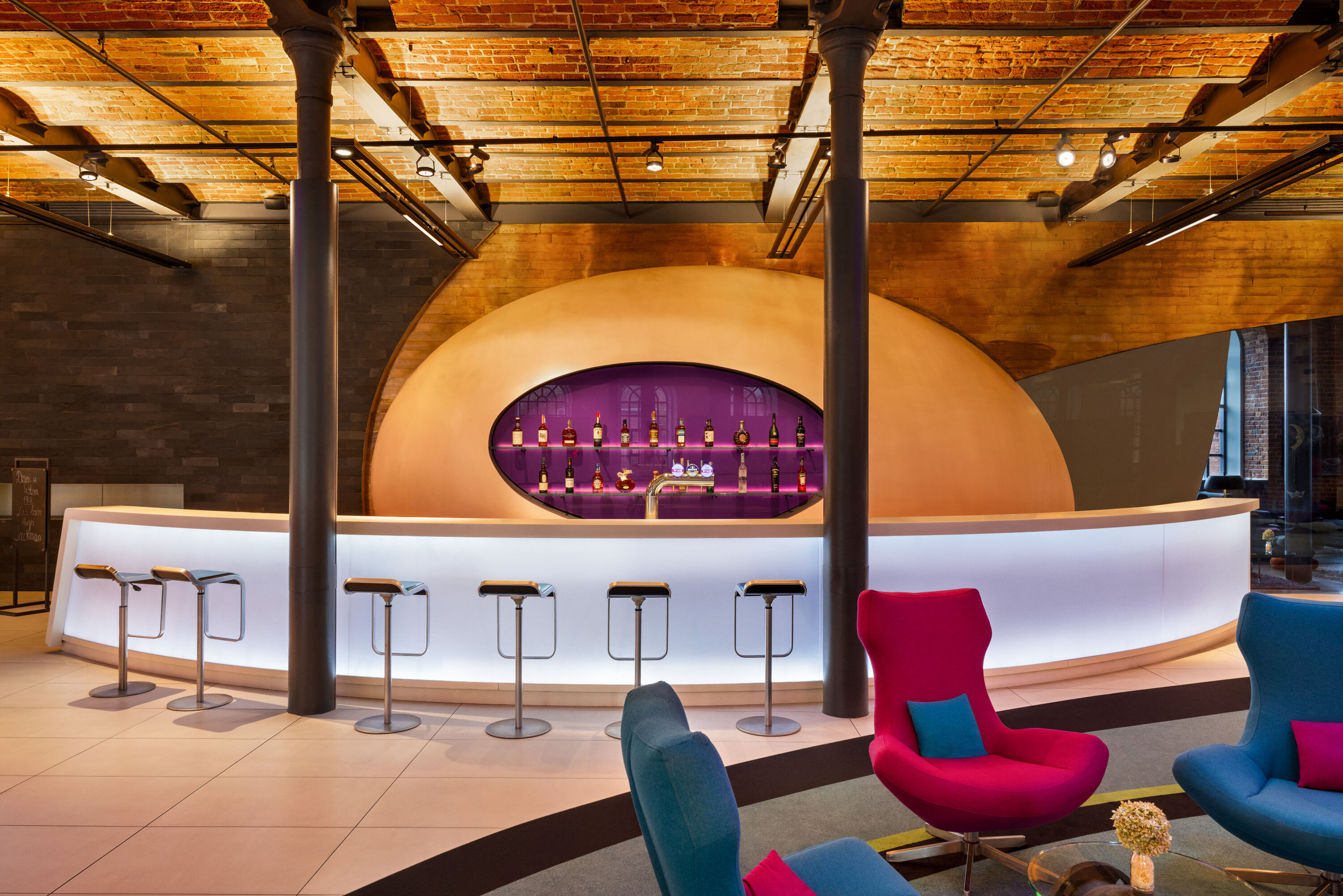 Vienna House by Wyndham Andel's Lodz lobby bar in Lodz, Other than US/Canada