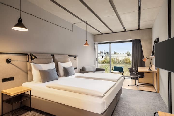 Guest room at the Vienna House by Wyndham Mokotow Warsaw in Warszawa, Other than US/Canada