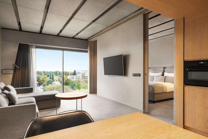 Vienna House by Wyndham Mokotow Warsaw suite in Warszawa, Other than US/Canada