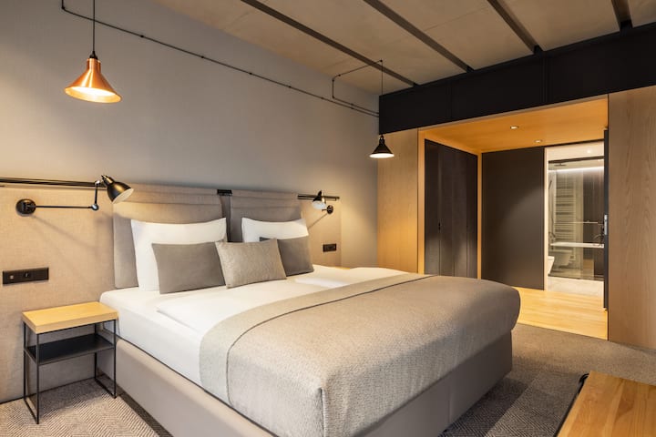 Vienna House by Wyndham Mokotow Warsaw suite in Warszawa, Other than US/Canada