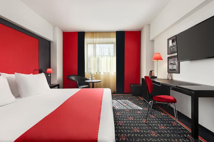 Guest room at the Vienna House Easy by Wyndham Airport Bucharest in Otopeni, Other than US/Canada