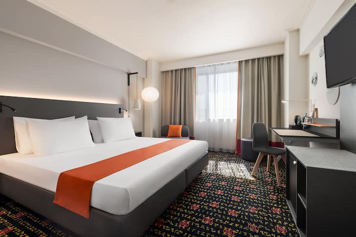 Guest room at the Vienna House Easy by Wyndham Airport Bucharest in Otopeni, Other than US/Canada