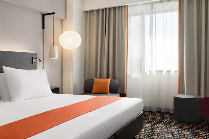 Guest room at the Vienna House Easy by Wyndham Airport Bucharest in Otopeni, Other than US/Canada