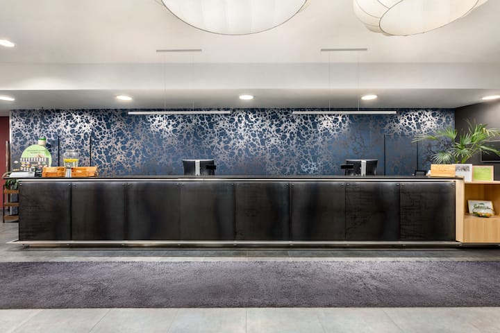 Vienna House Easy by Wyndham Airport Bucharest reception in Otopeni, Other than US/Canada