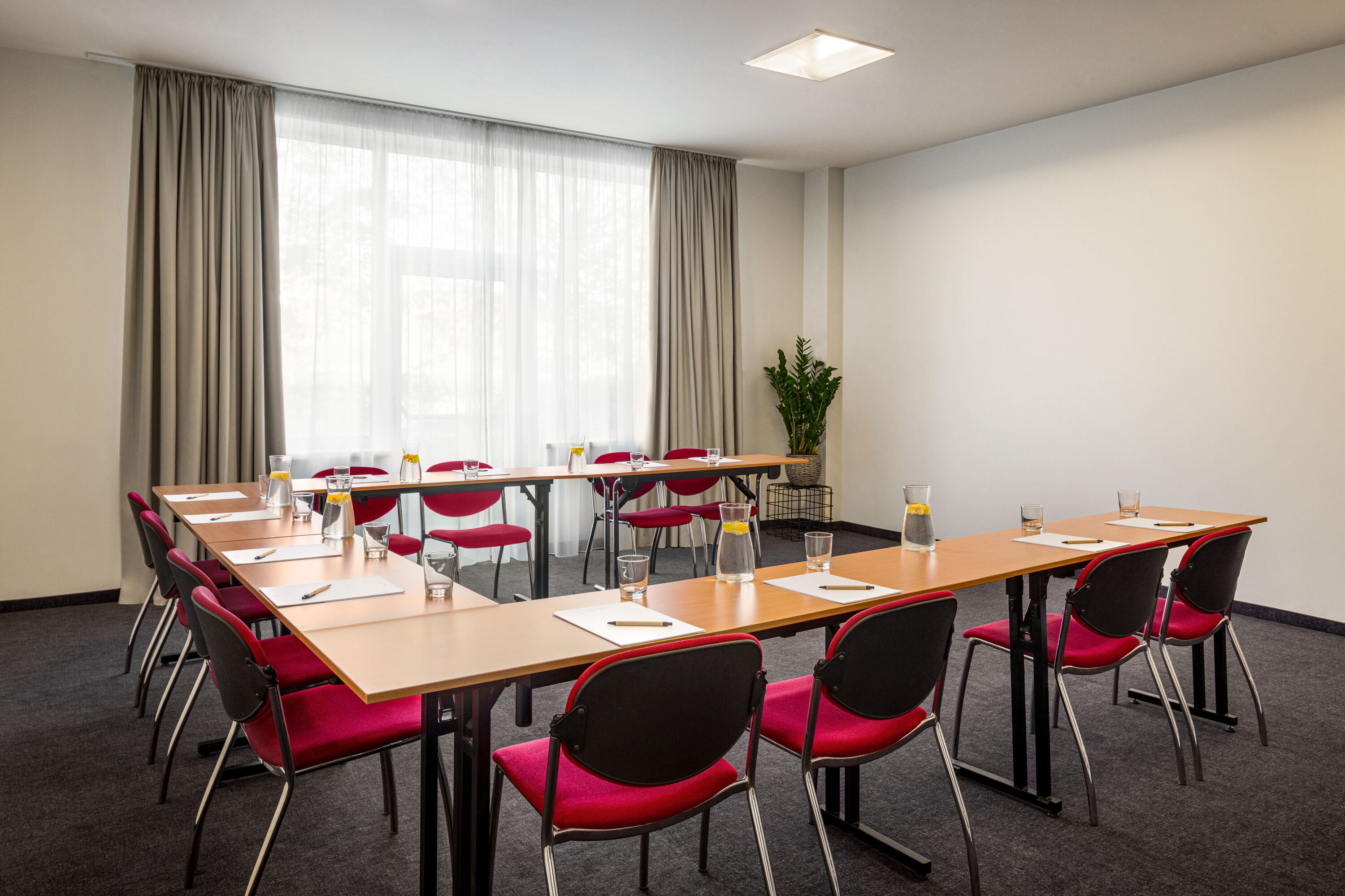 U-shape meeting room at Vienna House Easy by Wyndham Bratislava in Bratislava, Other than US/Canada