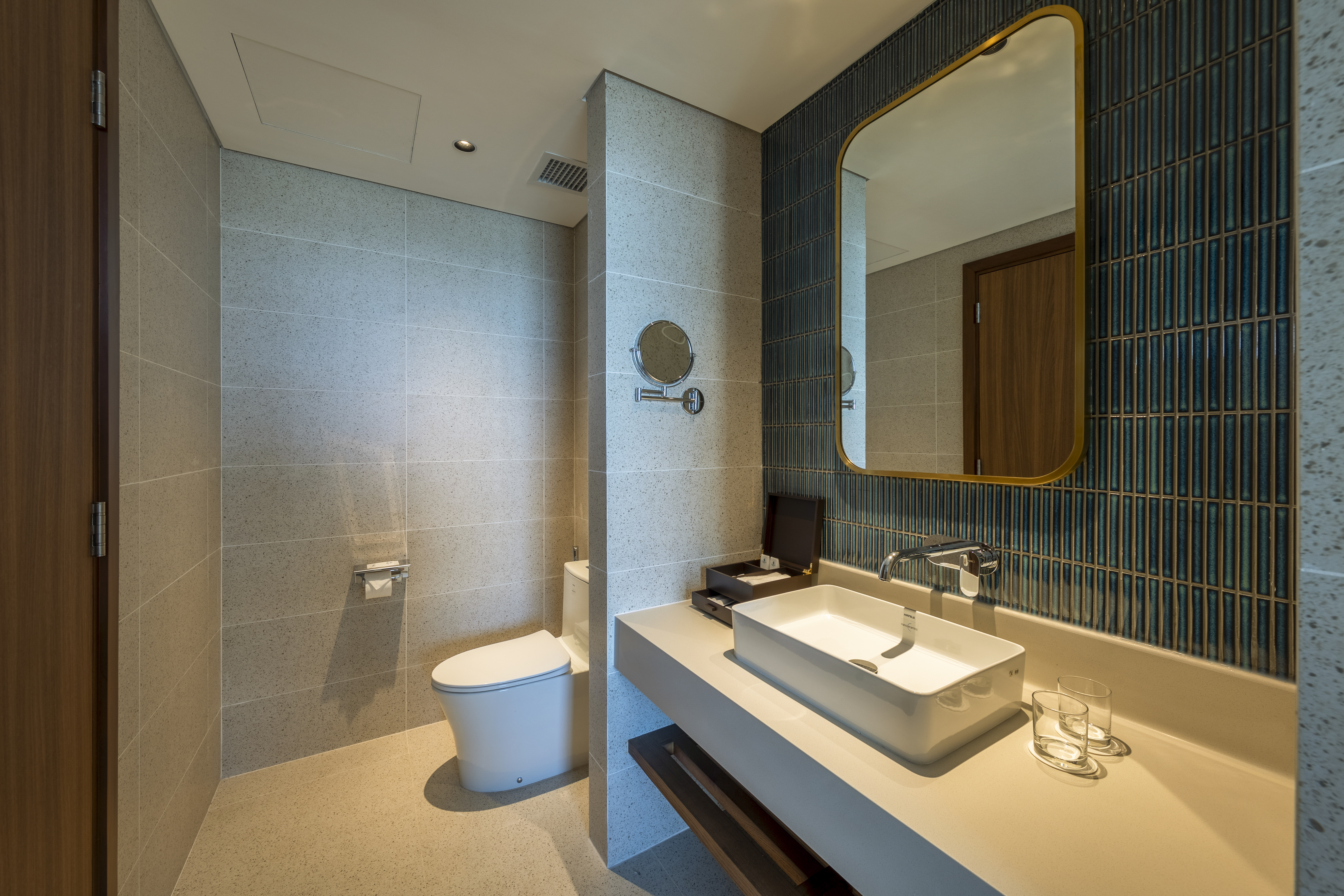 Guest room bath at the Vienna House by wyndham Vung Tau Charm Long Hai in Ho Chi Minh, Other than US/Canada