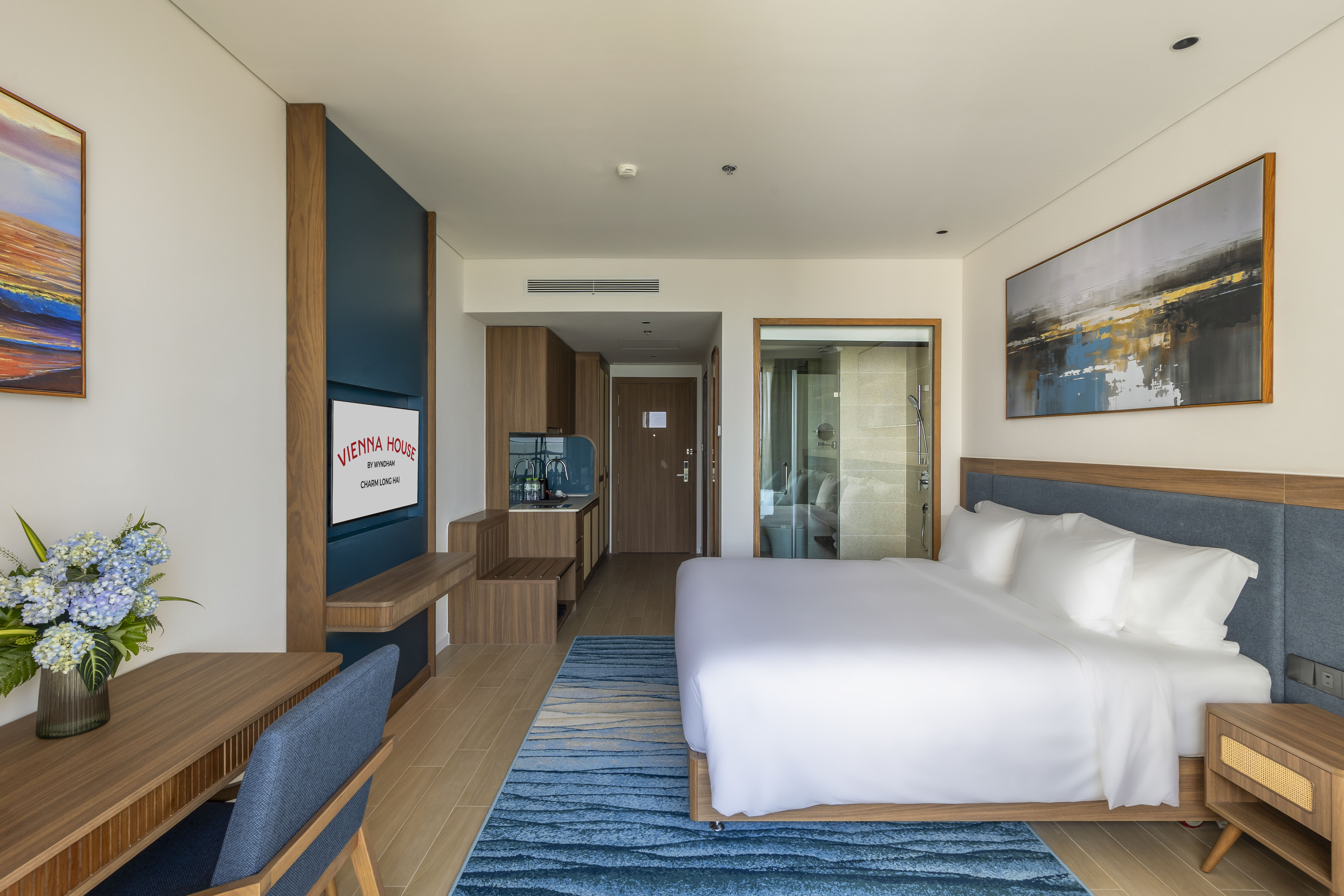 Guest room at the Vienna House by wyndham Vung Tau Charm Long Hai in Ho Chi Minh, Other than US/Canada