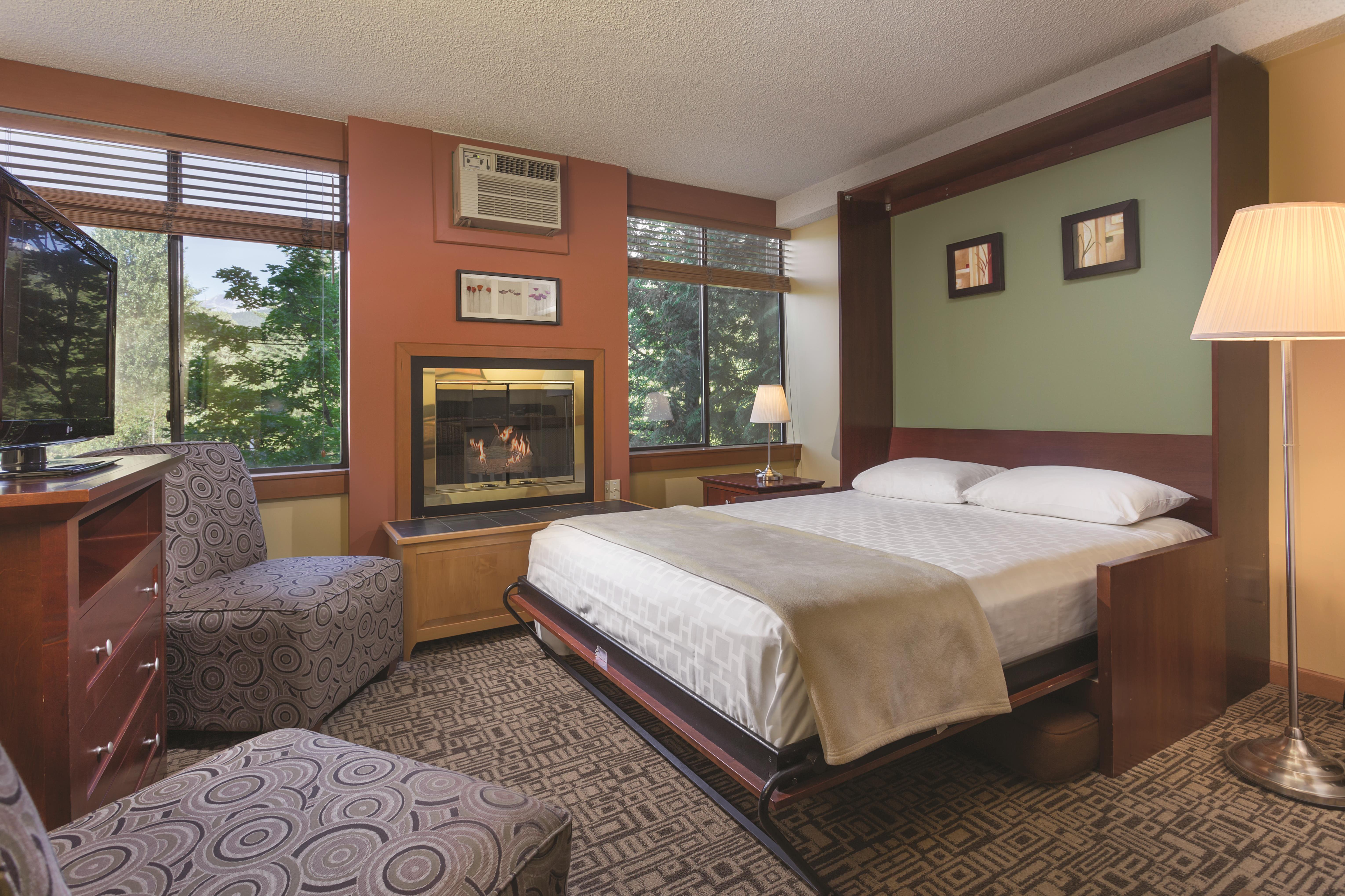 Guest room at the Mountainside Lodge in Whistler, British Columbia