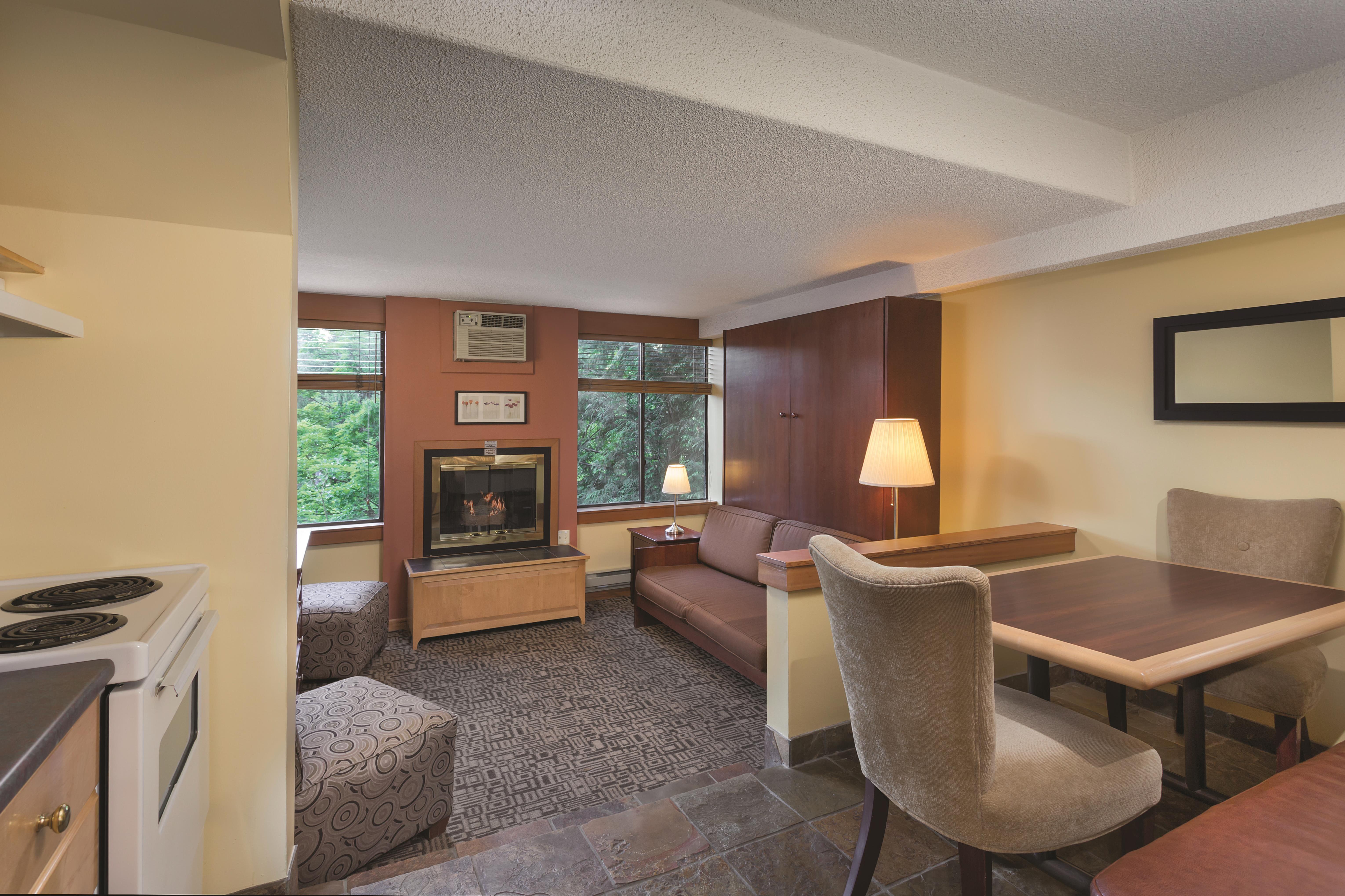 Guest room at the Mountainside Lodge in Whistler, British Columbia