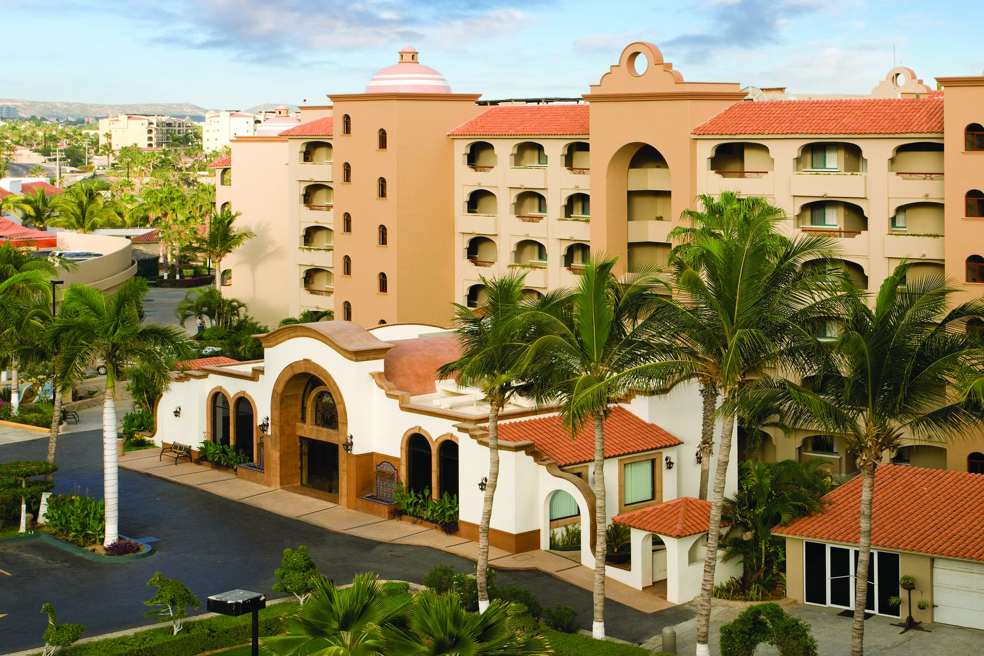 Exterior Day Image of WorldMark Coral Baja hotel in San Jose del Cabo BCS, Other than US/Canada