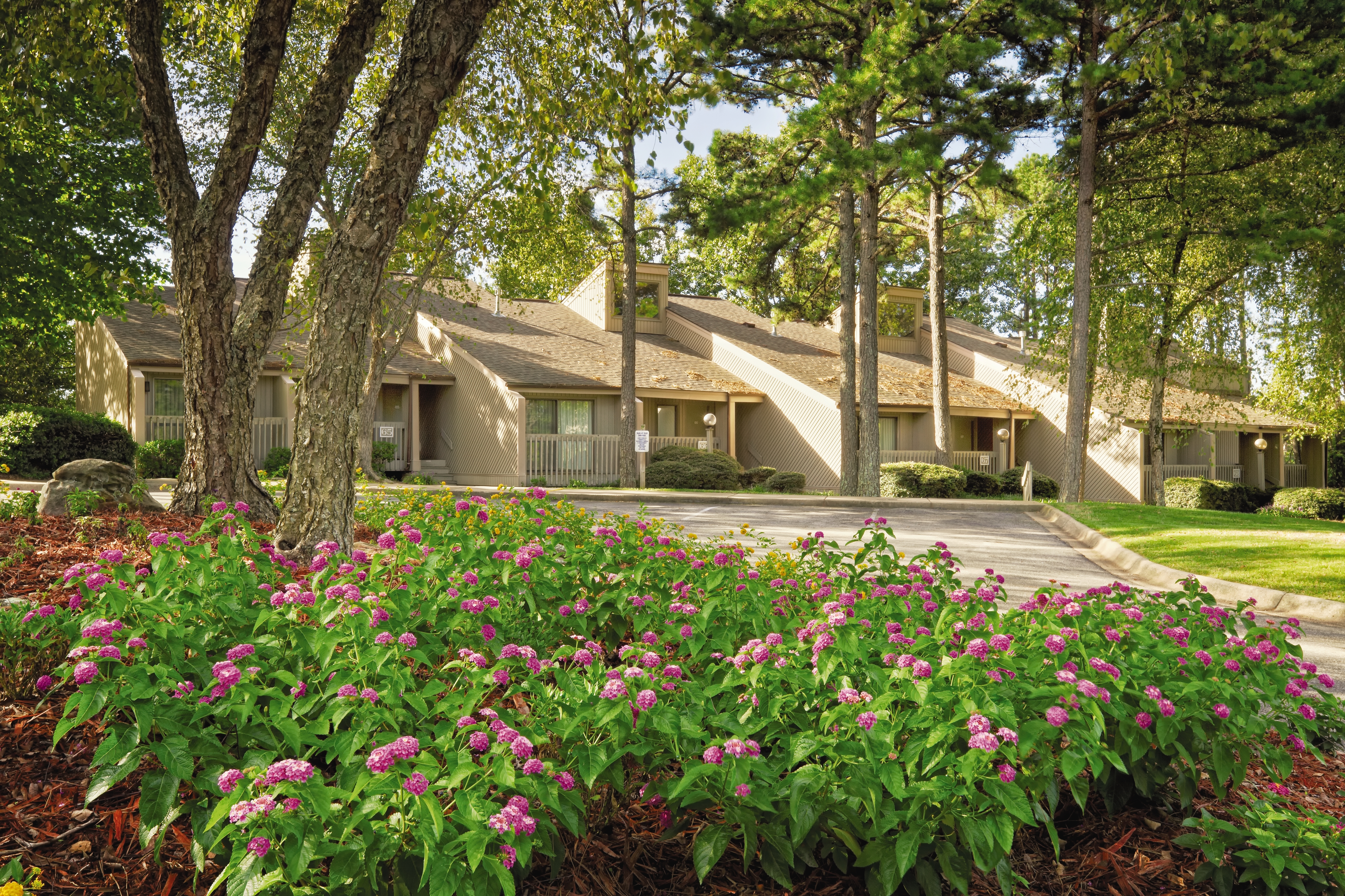 Exterior of Club Wyndham Resort at Fairfield Bay hotel in Fairfield Bay, Arkansas