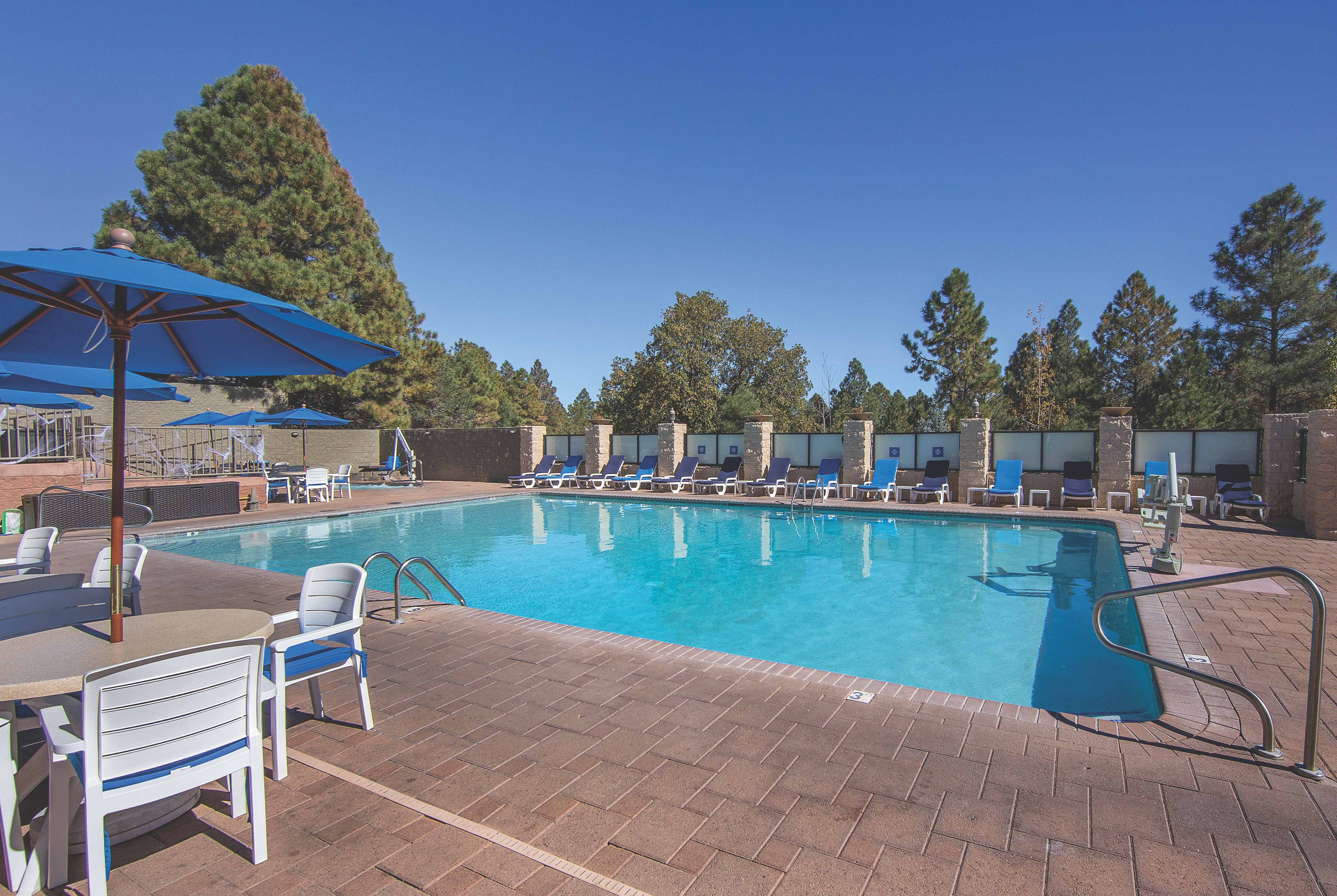 Pool daytime image at the Club Wyndham Flagstaff in Flagstaff, Arizona