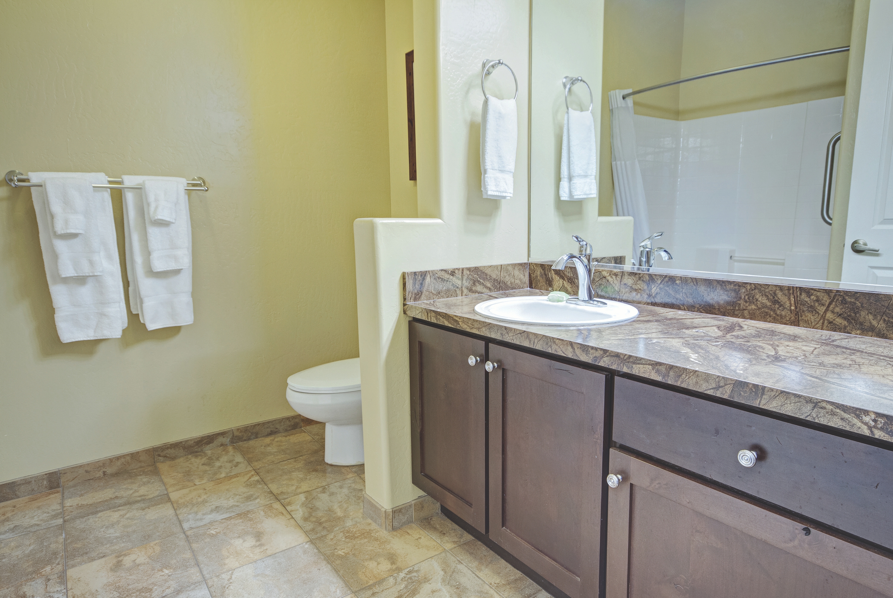 Guest room feature at the WorldMark Bison Ranch in Overgaard, Arizona