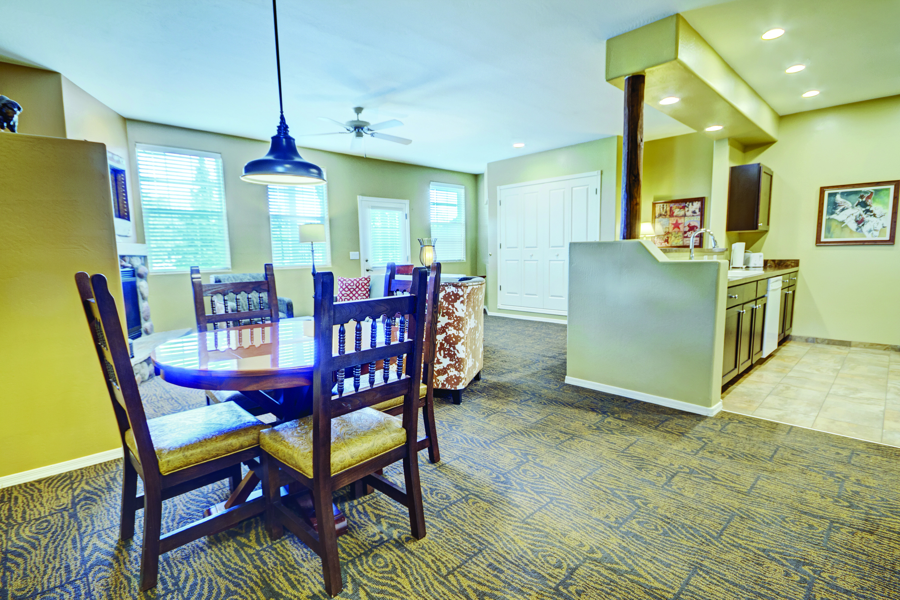 Guest room feature at the WorldMark Bison Ranch in Overgaard, Arizona