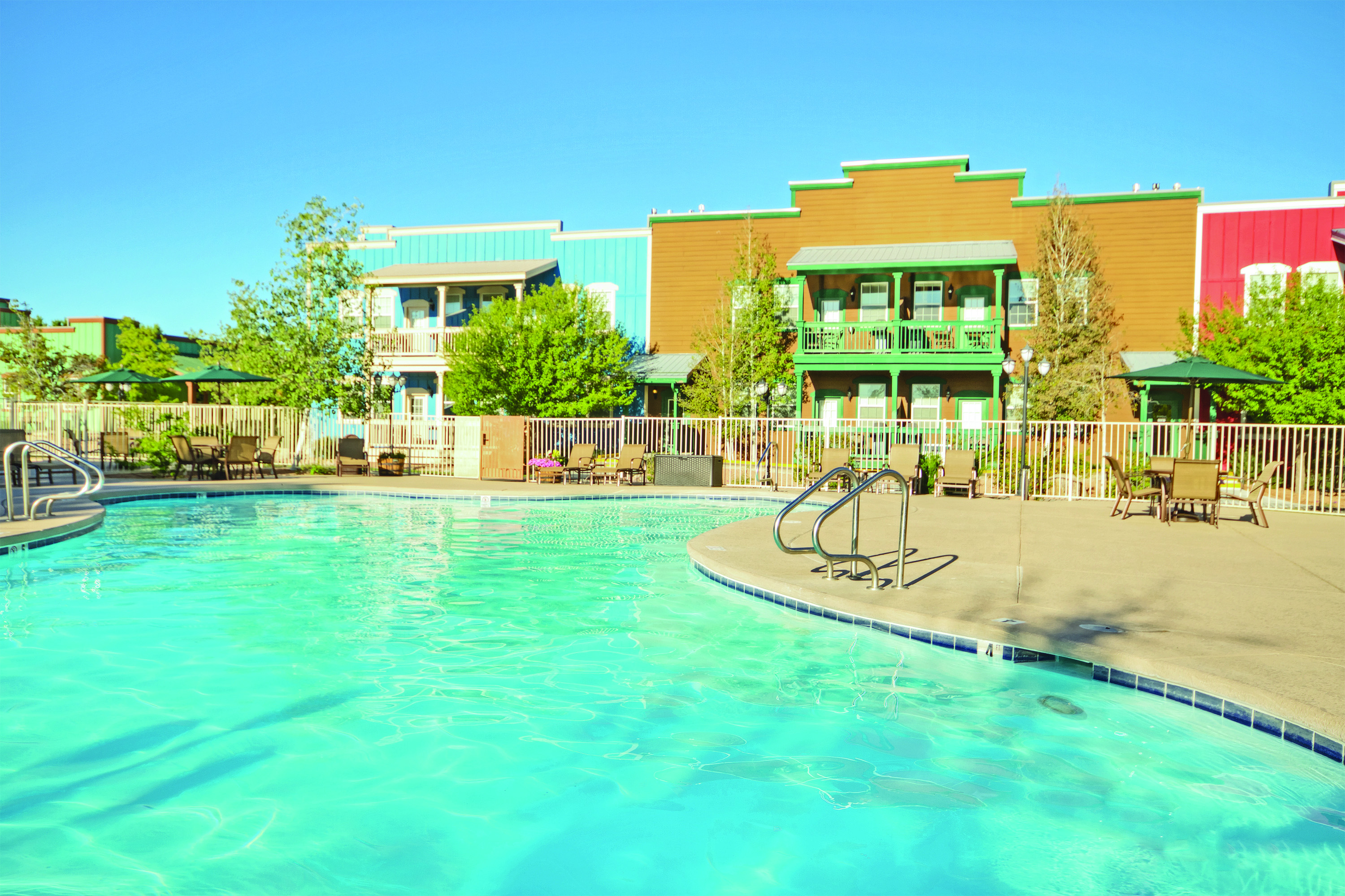 Pool daytime image at the WorldMark Bison Ranch in Overgaard, Arizona
