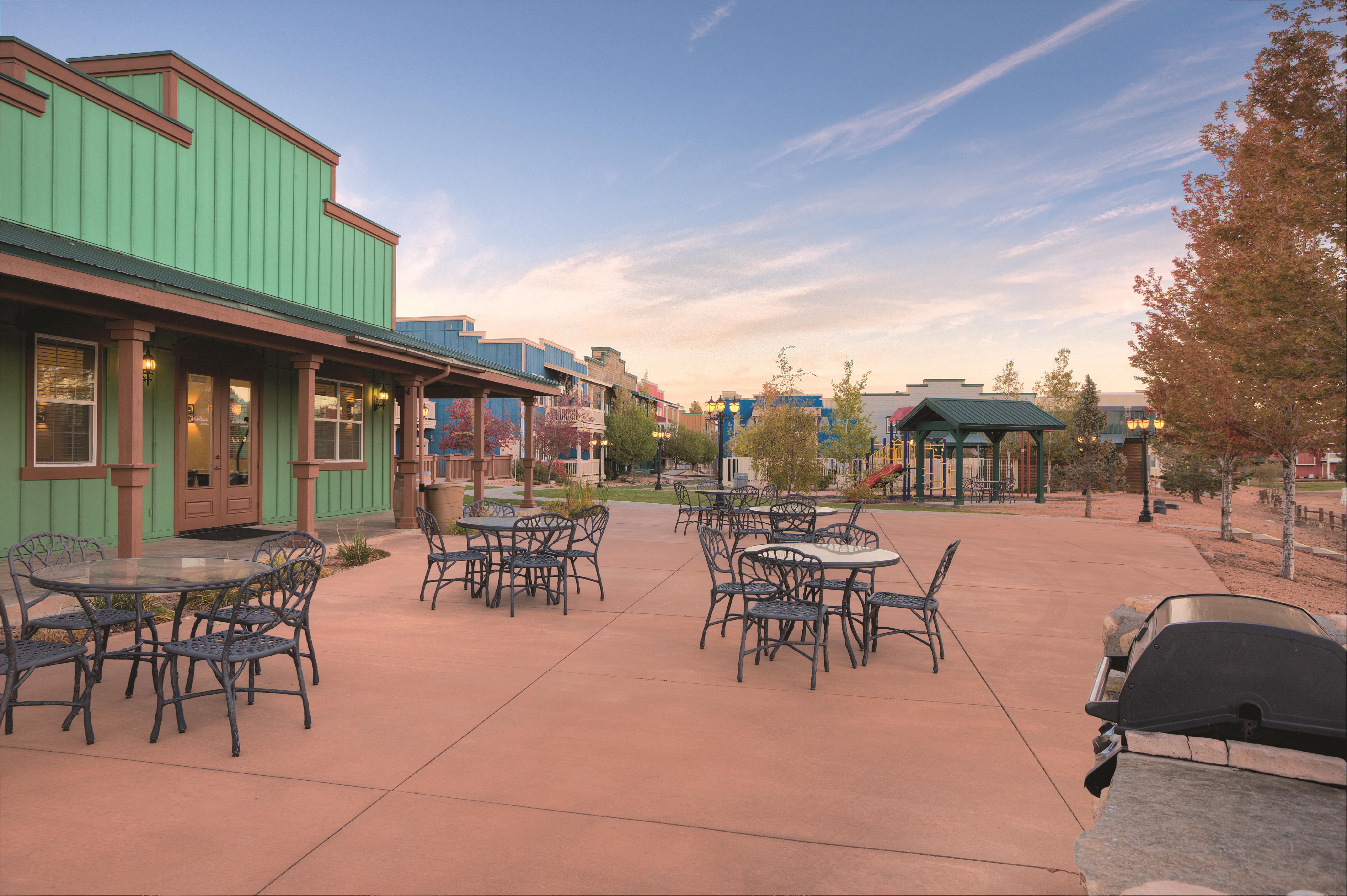 Courtyard at WorldMark Bison Ranch in Overgaard, Arizona