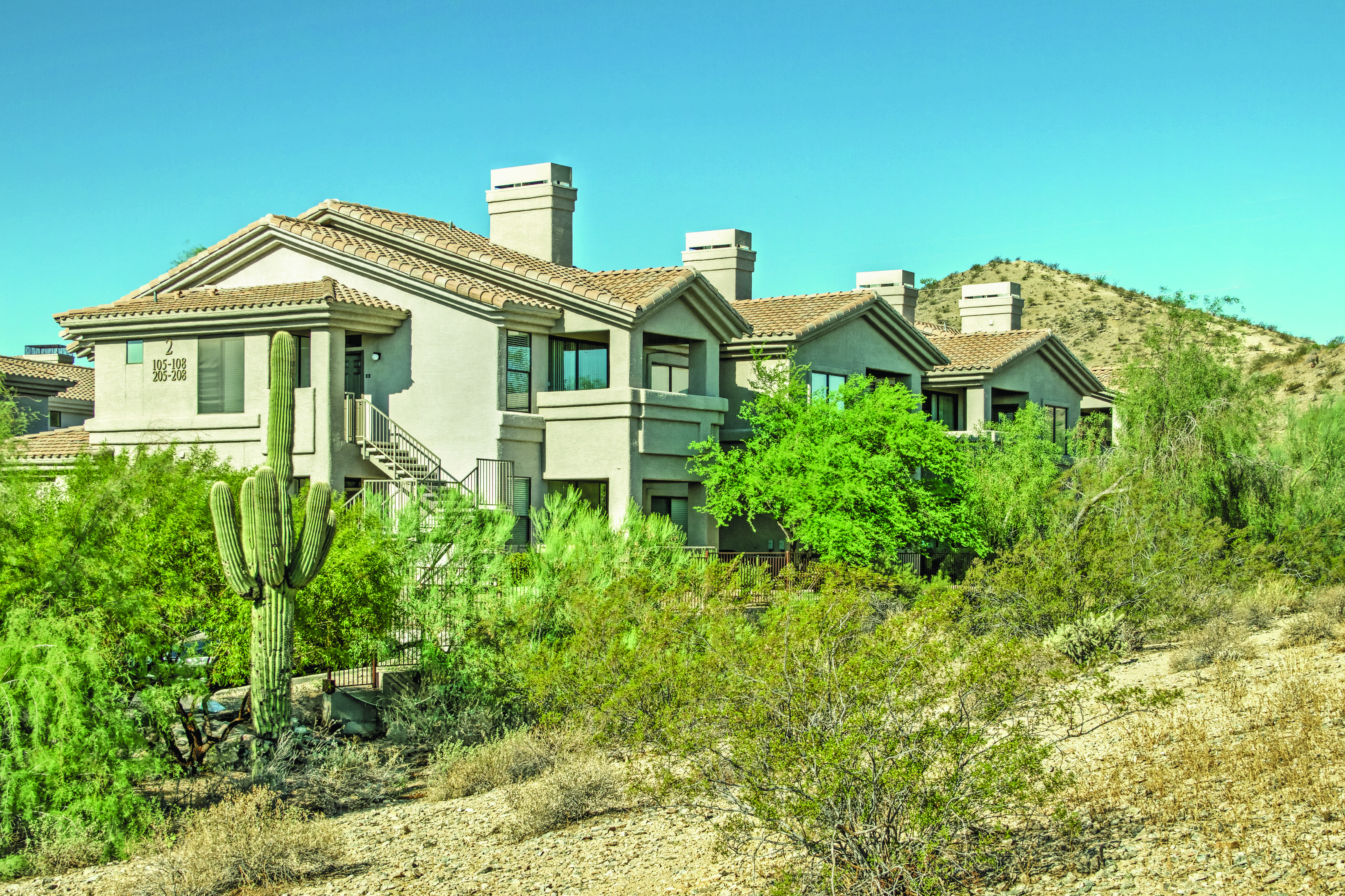 Exterior of WorldMark Phoenix - South Mountain Preserve hotel in Phoenix, Arizona