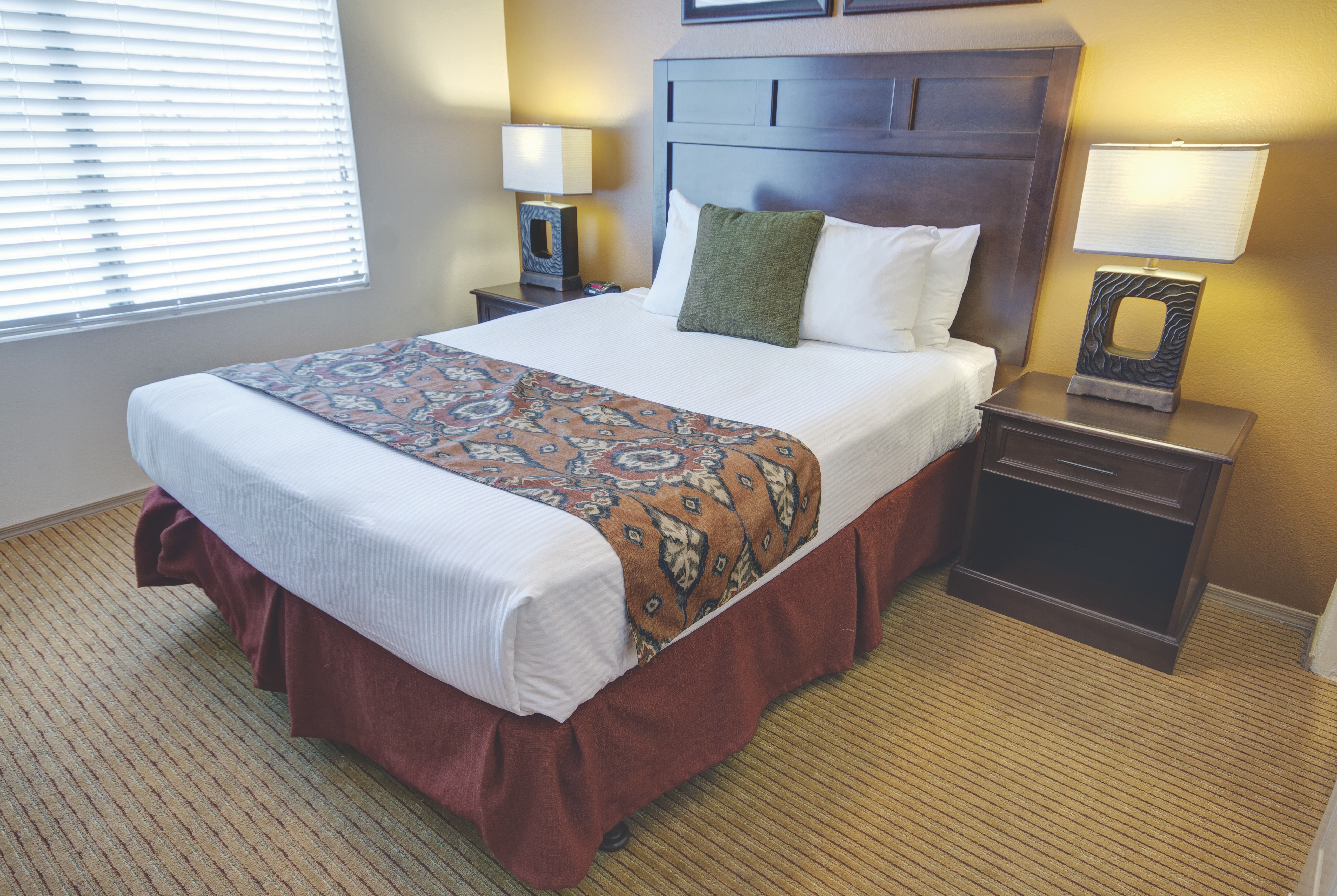 Guest room at the WorldMark Phoenix - South Mountain Preserve in Phoenix, Arizona